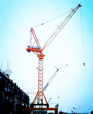 Protection contre la foudre pour grue à tour